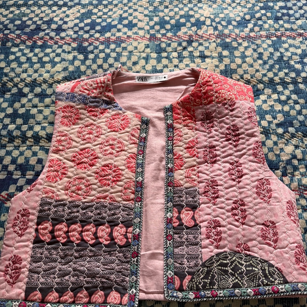 Zara vest